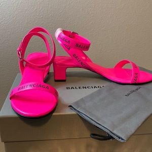 Cute Balenciaga sandals. Never worn and 100% authentic. Just in time for spring!